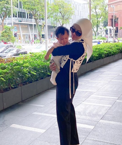 Instagram @princessyahrini