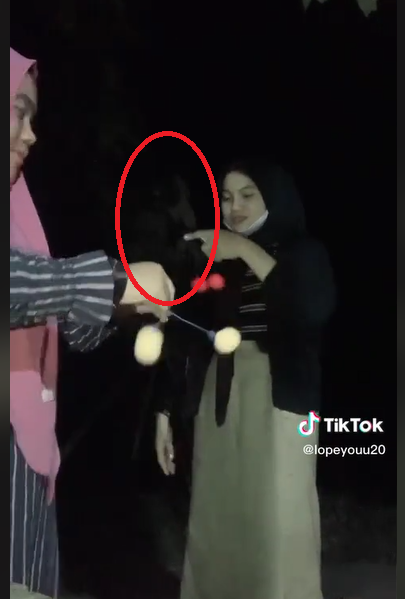 TikTok @apaantuh_205