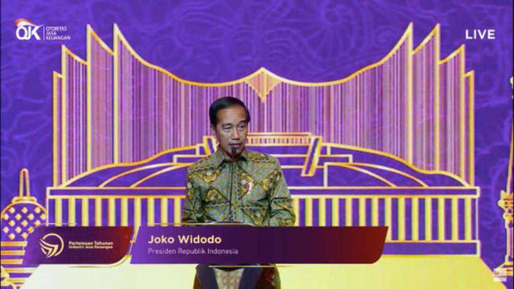 Presiden Jokowi saat di forum OJK memperingatkan tentang kasus skandal Gautam Adani