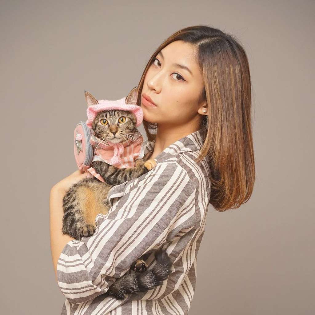 Potret Novita Yumi istri komika Kemal Palevi
