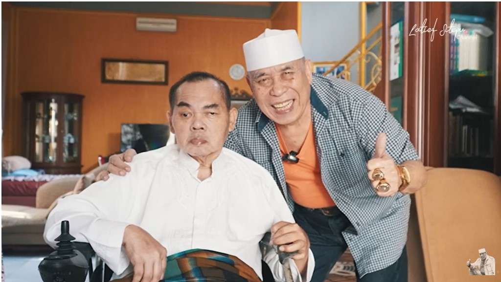 Mat Solar dijenguk rekan artis