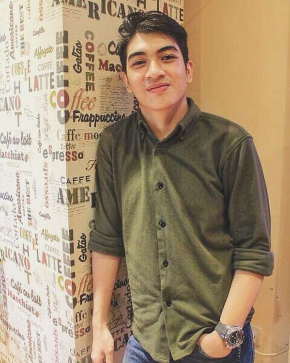 Fachri Muhammad pemeran Entong
