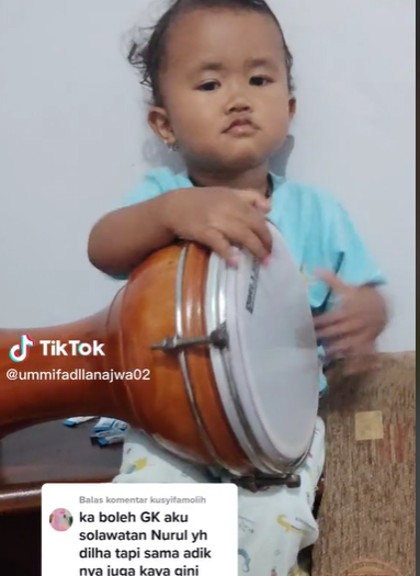TikTok @ummifadllanajwa02