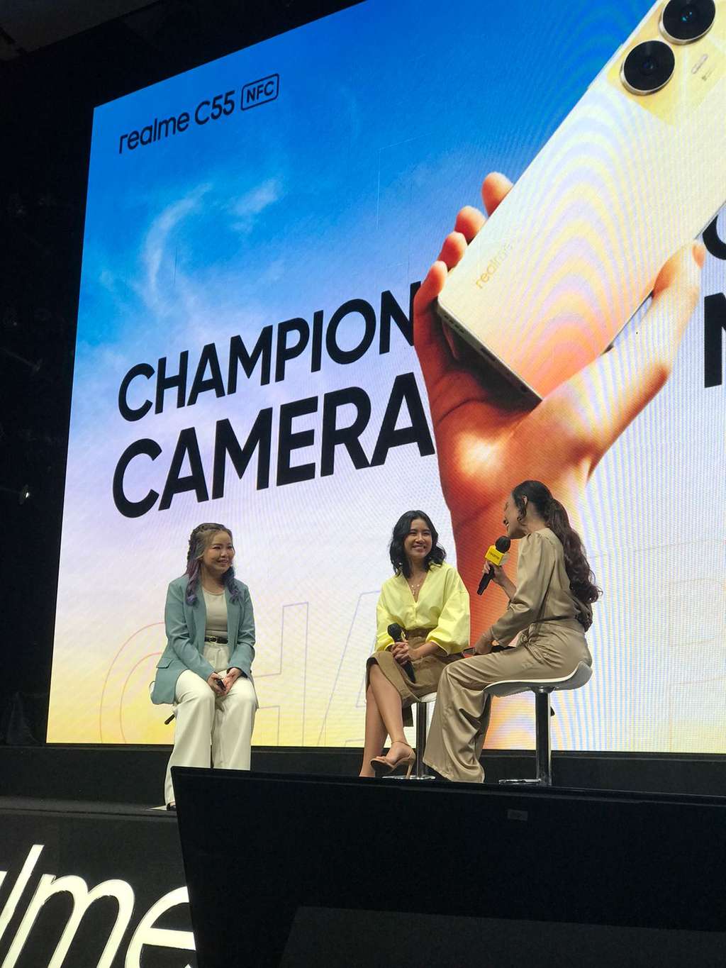 Shenina Cinnamon, realme Champion Actress
