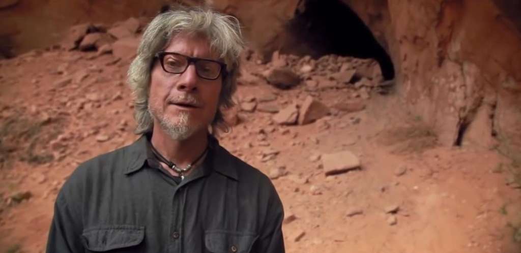 Tak Ingin Keluar Uang Bayar Kos, Pria Ini Pilih Tinggal di Gua selama 16 Tahun