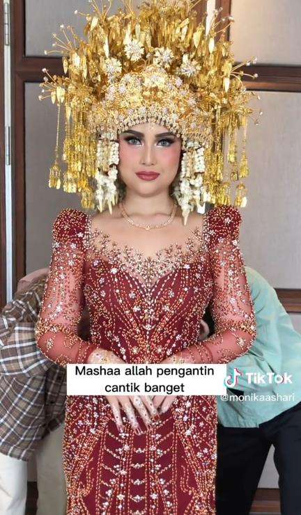Pengantin dimakeup sambil tidur karena sakit, hasilnya justru bikin kaget.