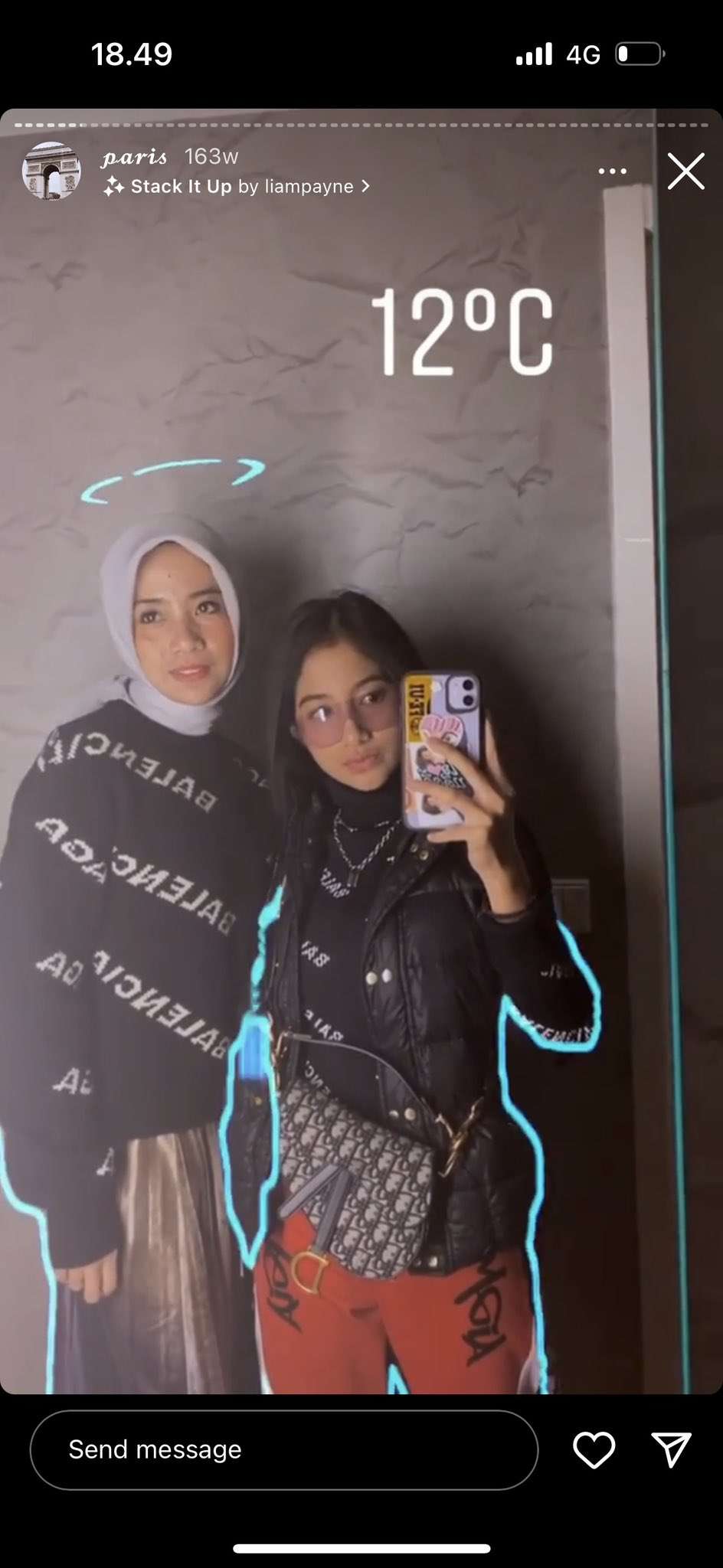 istri dan anak kepala bea cukai makassar