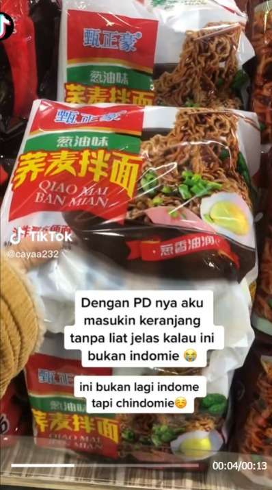 Viral Video Mie Instan Mirip Indomie Bertulisan Mandarin