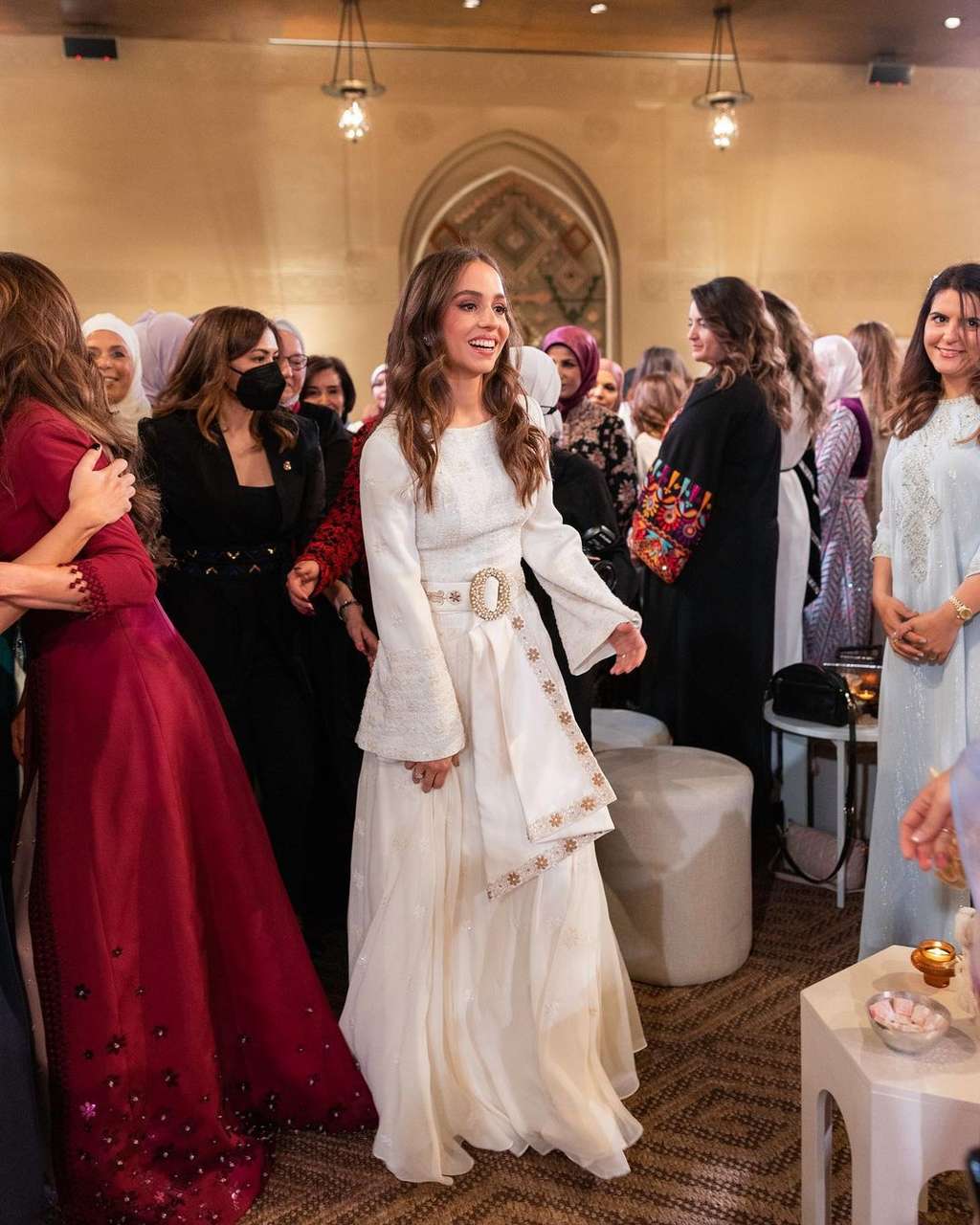 Instagram @queenrania
