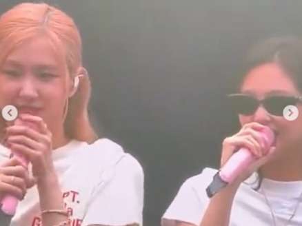 Momen-Momen Soundcheck BLACKPINK di GBK, Lisa Kasih Love Sign Bikin Histeris