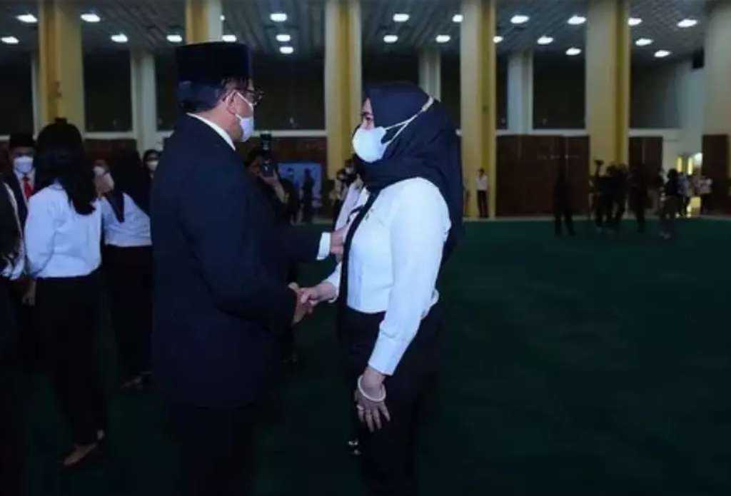 Potret Dewi Nosar Preman Pensiun