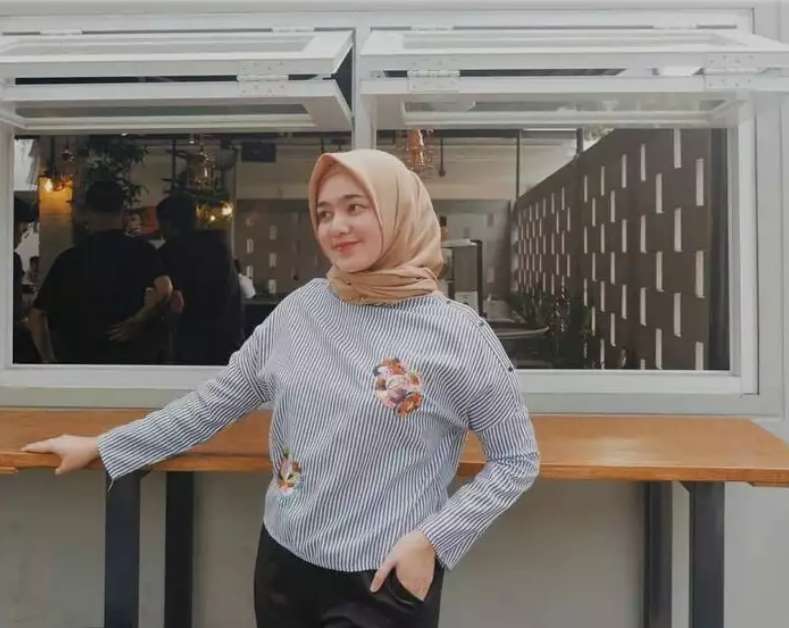 Potret Dewi Nosar Preman Pensiun