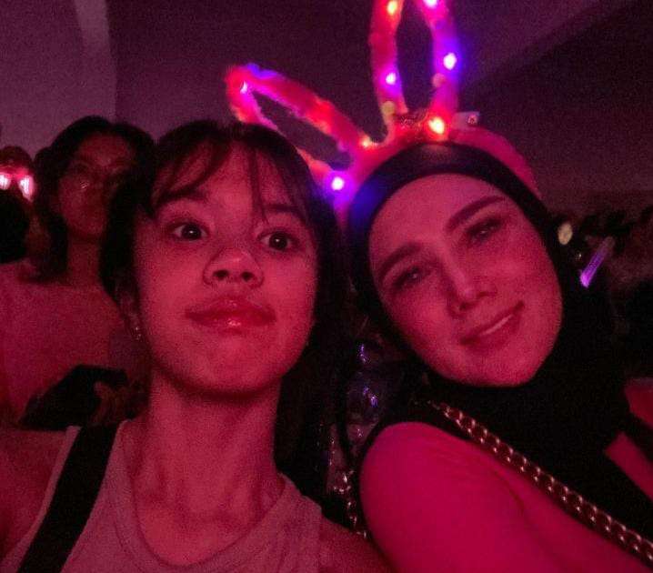 Potret Mulan Jameela dan Safeea Ahmad