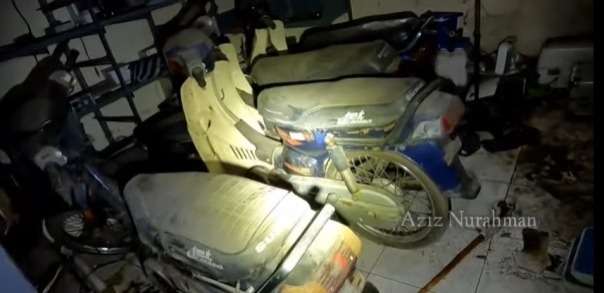 Dipenuhi Semak Belukar, Ditemukan Empat Motor Antik di Dalam Rumah Sakit Terbengkalai