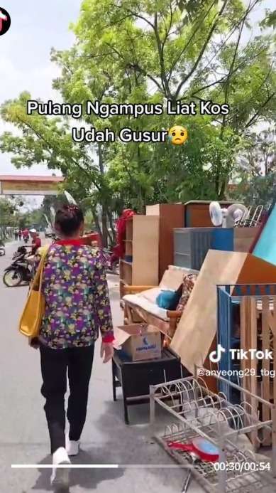 Kisah Pilu Mahasiswi Pulang Ngampus Kos-Kosan Udah Digusur
