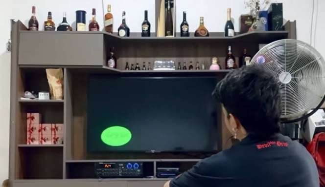 Ruang Televisi Reza Arap