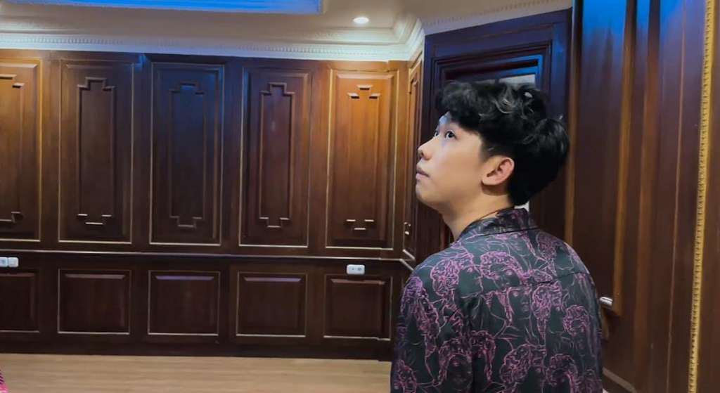 Potret Rumah Milik Ibu Willie Salim