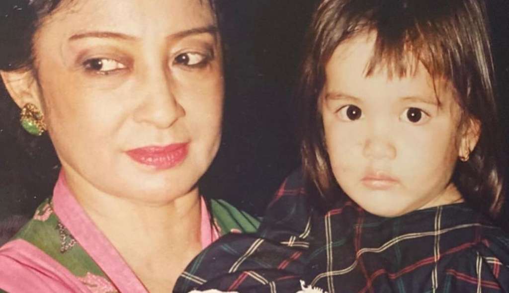 Nia Ramadhani dan Ibunya