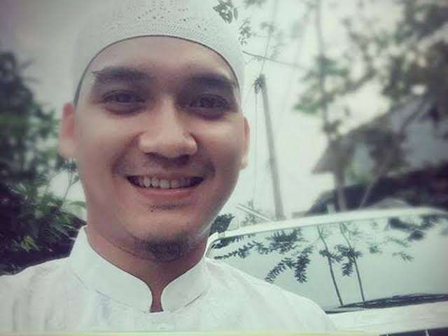 Potret Egi John