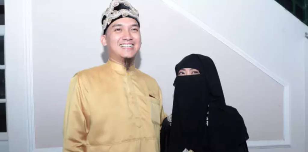 Potret Egi John