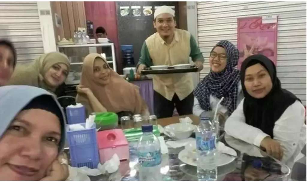 Potret Egi John