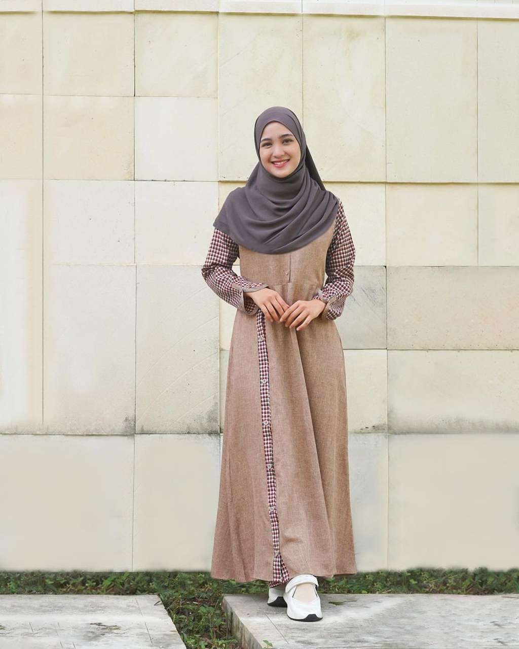 Gamis Kotak-Kotak