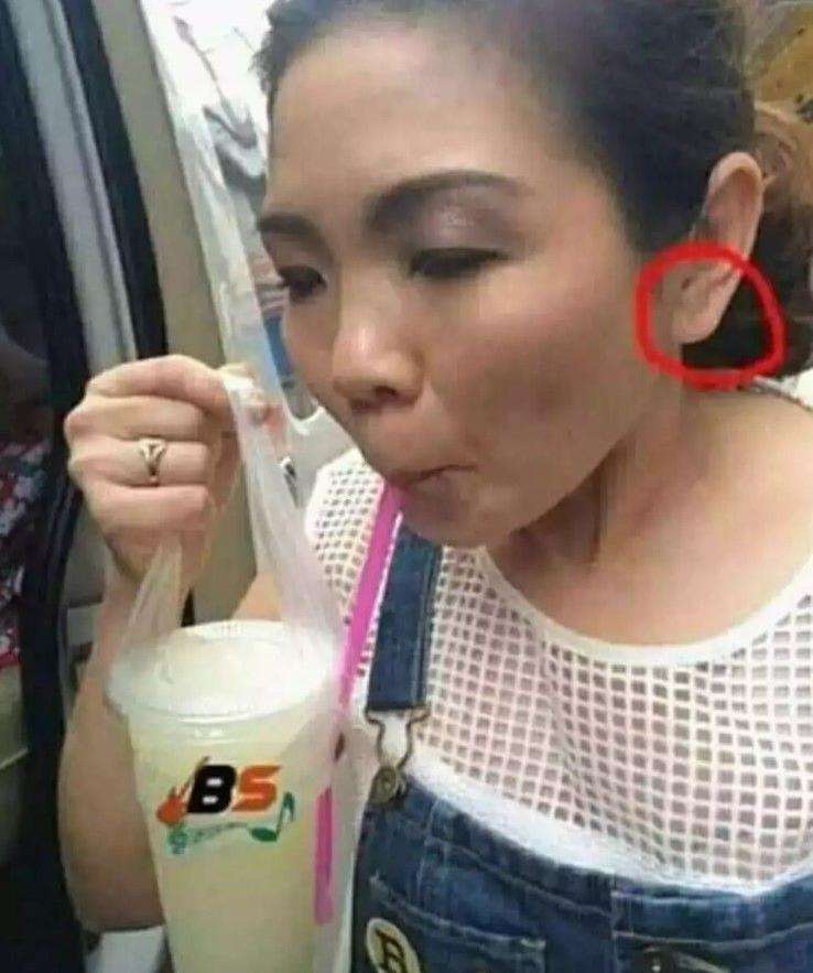 Deretan foto biasa ini baru bikin ngakak jika di-zoom.