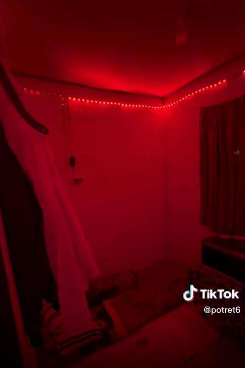 Dekorasi kamar tidur hasilnya malah kayak suasana siksa kubur.