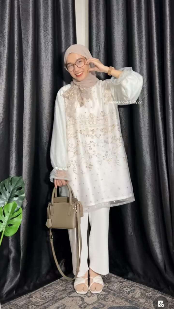 Ide Outfit Lebaran Pakai Celana 2