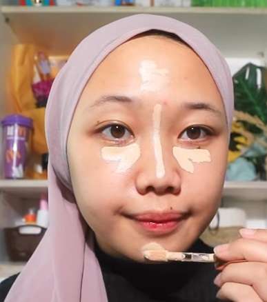 Memakai Concealer