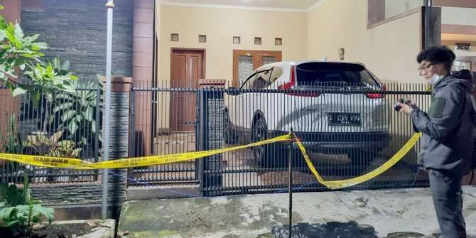 Fakta-Fakta Penyerangan Mantan Ketua KY di Depan Rumahnya, Anak Turut Jadi Korban Fakta-Fakta Penyerangan Mantan Ketua KY di Depan Rumahnya, Anak Turut Jadi Korban