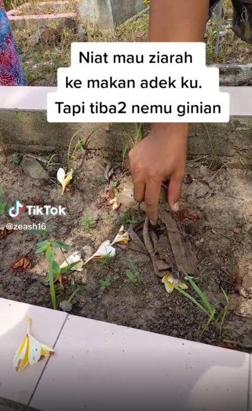 Seram! Ziarah makam adik malah temukan bungkusan berbentuk pocong