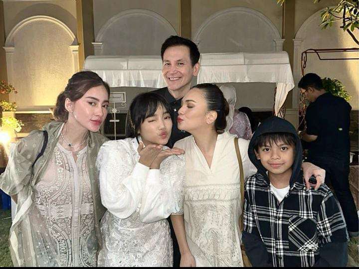 Syukuran Rumah Baru Fuji