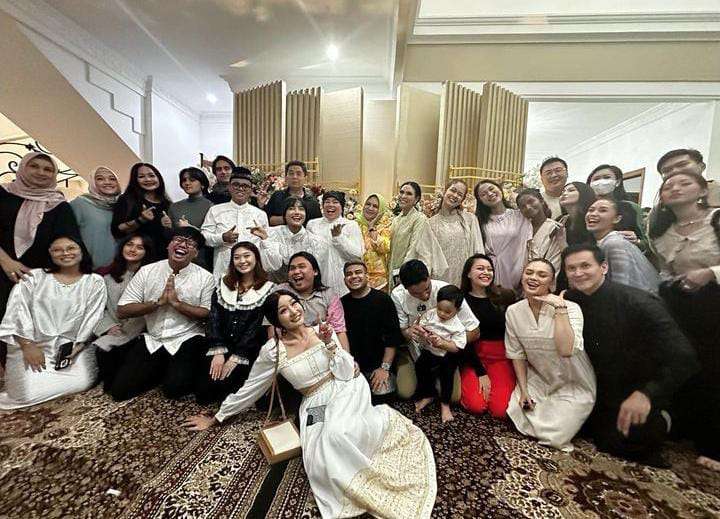 Syukuran Rumah Baru Fuji