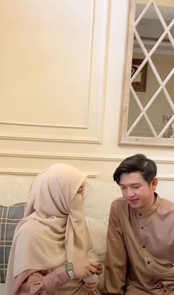 Potret Rumah Koh Dennis Lim