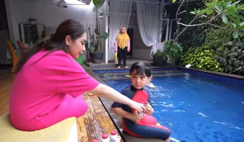 Potret Mushola di Rumah Raffi Ahmad