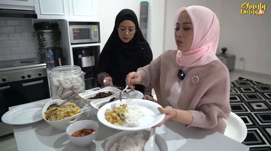 Potret rumah ustaz Zacky Mirza