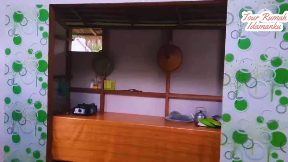 Bangun rumah mungil minimalis cuma habis Rp10 juta.