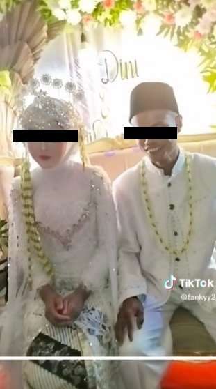 Begini Jadinya Kalau Pengantin yang Dirias Cuma Wajahnya, Tangan Sama Muka Beda Warnanya Begini Jadinya Kalau Pengantin yang Dirias Cuma Wajahnya, Tangan Sama Muka Beda Warnanya