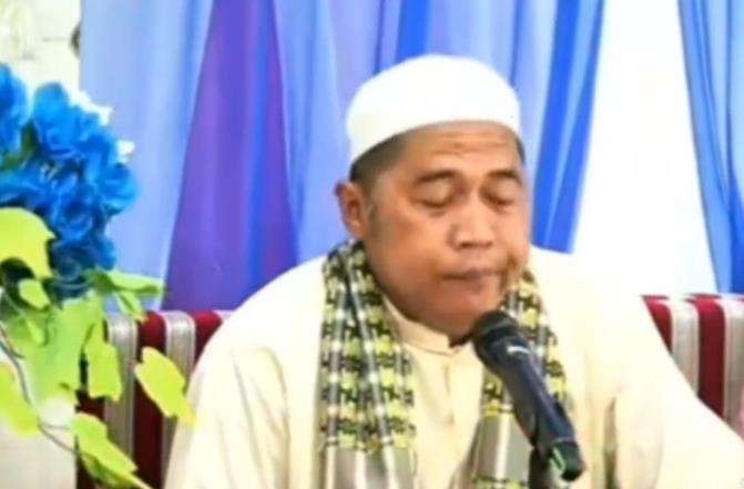 Ustadz diminta beri sambutan eh tahunya cuma disuruh baca salam saja.
