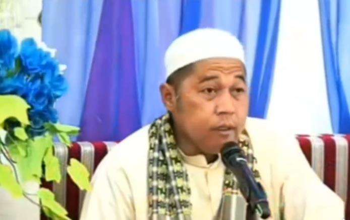 Ustadz diminta beri sambutan eh tahunya cuma disuruh baca salam saja.