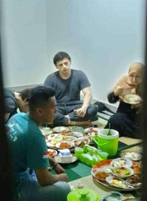 Pemuda Prancis lamar gadis Polewali Mandar.