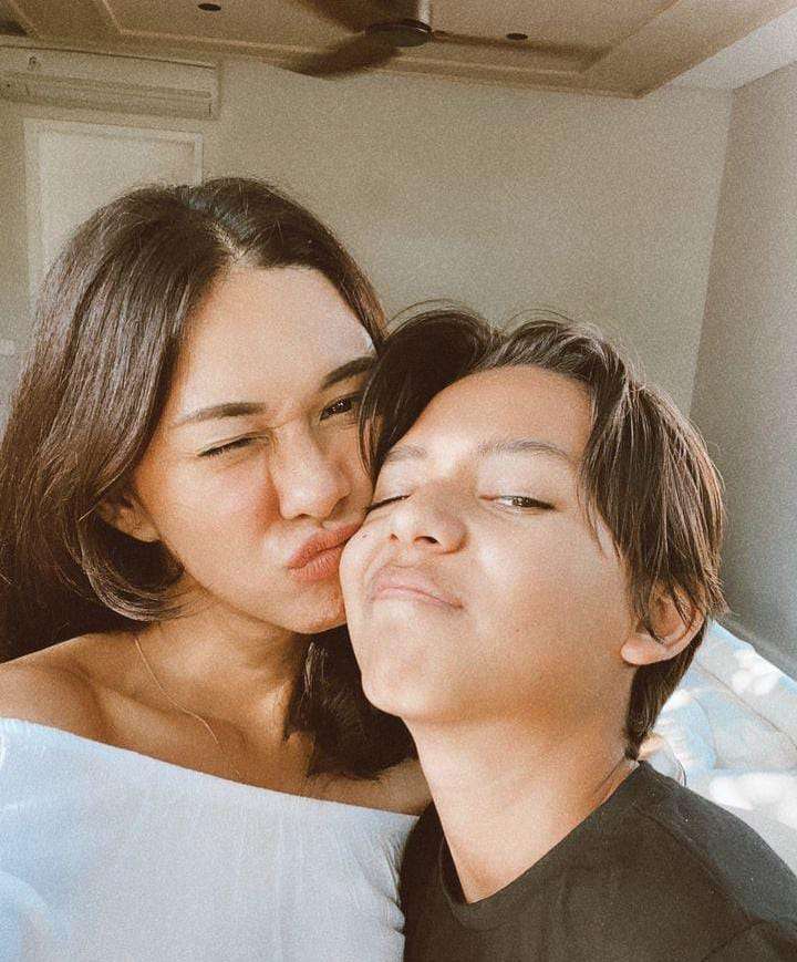 Nana Mirdad dan Sang Putra