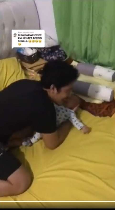 Gara-Gara Bersin, Perjuangan Bapak Menidurkan Anak Langsung Gagal Total, Warganet: Mulai dari 0 Ya Pak!