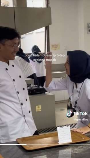 Nasib Jurusan Tata Boga, Praktek Masak di Bulan Puasa Wajah Melas Perkuat Iman Tahan Godaan