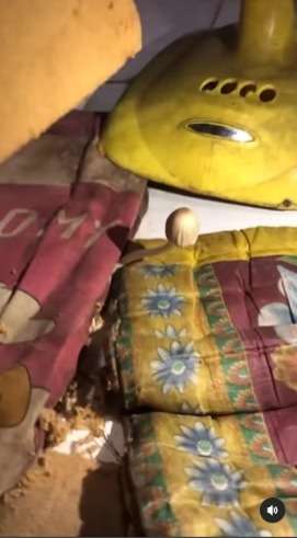 Merinding! Saking Joroknya Kamar ini Sampai Tumbuh Jamur di Kasurnya