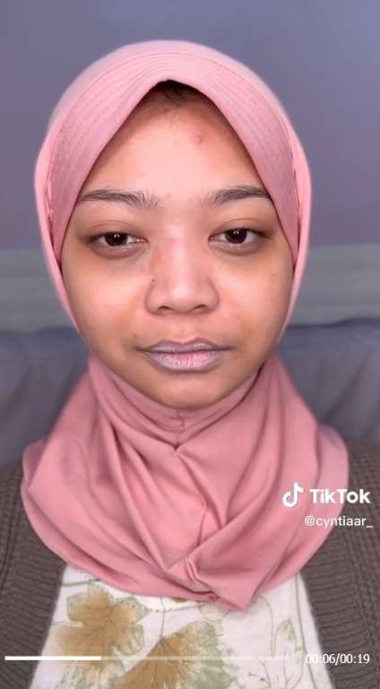 Awalnya Pucat Seperti Orang Sakit, Transformasi Make Up Cewek ini Disebut Bak Putri Arab