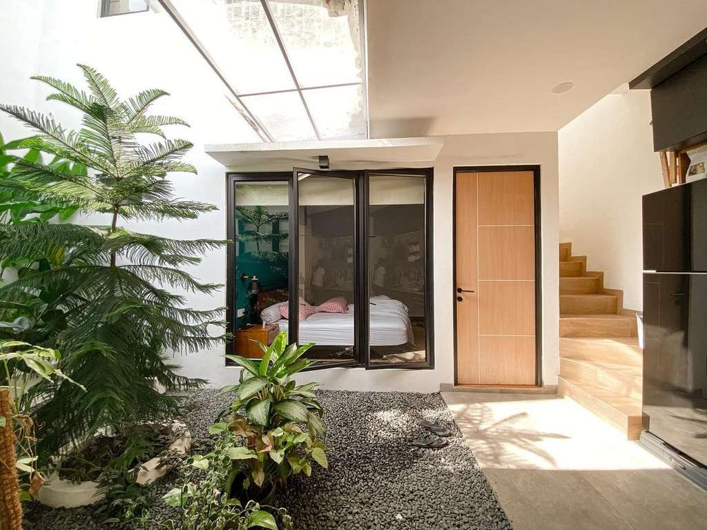 Kamar view taman