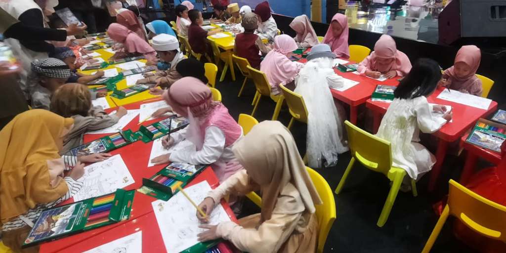 Kegiatan Coloring Competition Wong Coco di Dream Day Ramadan Fest 2023