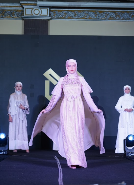 Istimewa